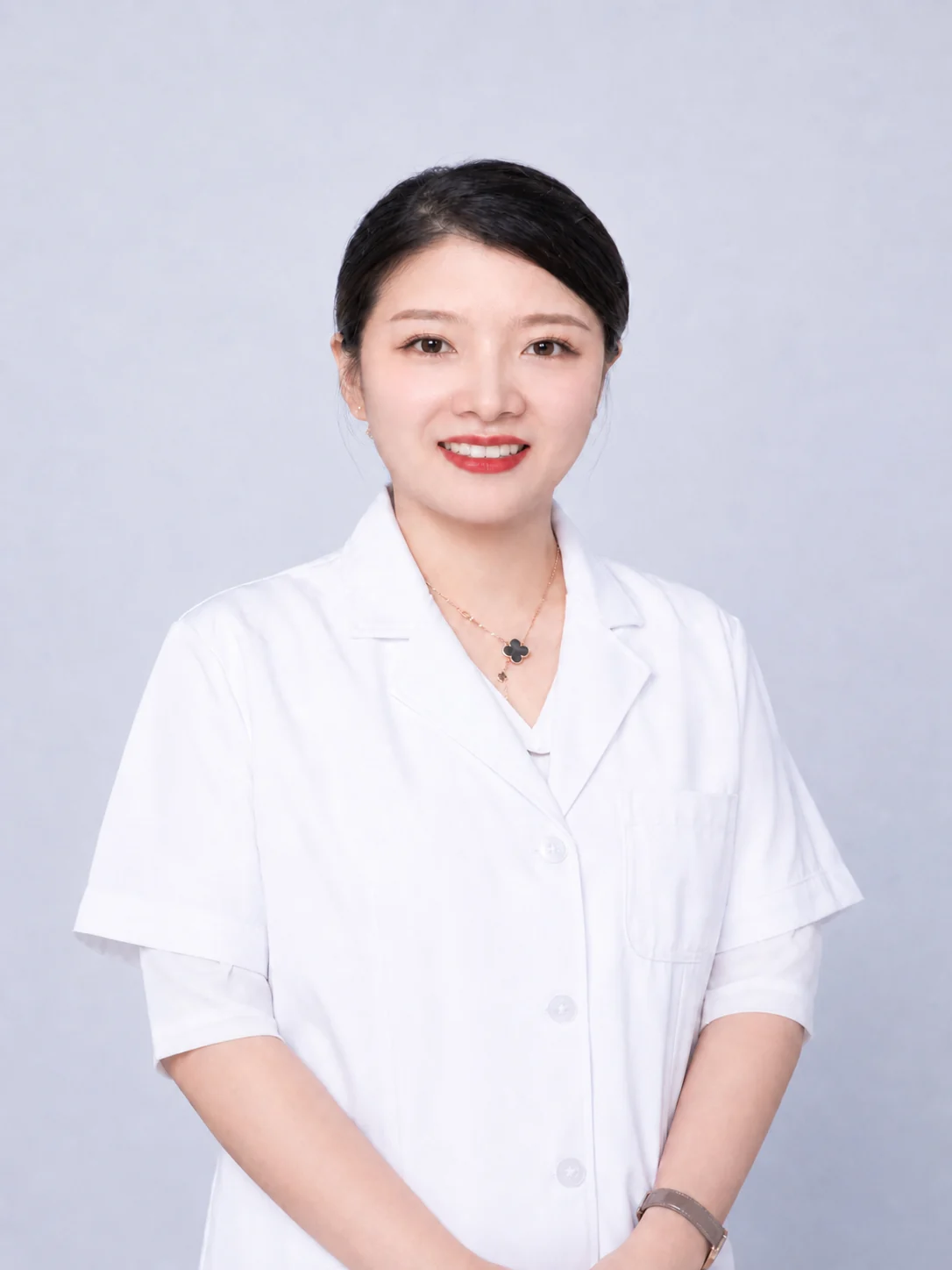 王丹医师形象照
